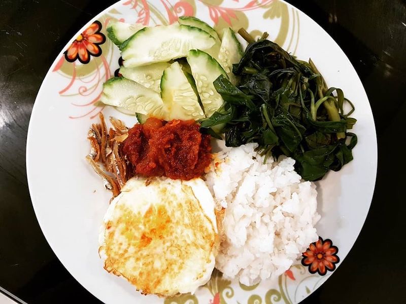 Go for a healthier lifestyle. u00e2u20acu201d Picture via Facebook/Bahagian Pemakanan, Kementerian Kesihatan Malaysia