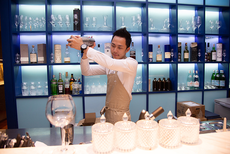 Diners can head upstairs for drinks at the bar which serves cocktails and scotch as well as food from its supper club menu.