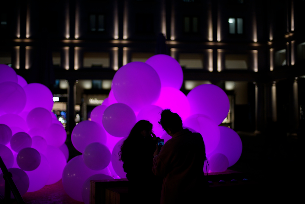People stand in front of the u00e2u20acu02dcPollution Pavilionu00e2u20acu2122 art installation which visualises levels of air pollution in London in an undated handout photograph provided by the Hubbub environmental charity. u00e2u20acu201d Hubbub pic via Thomson Reuters Foundation