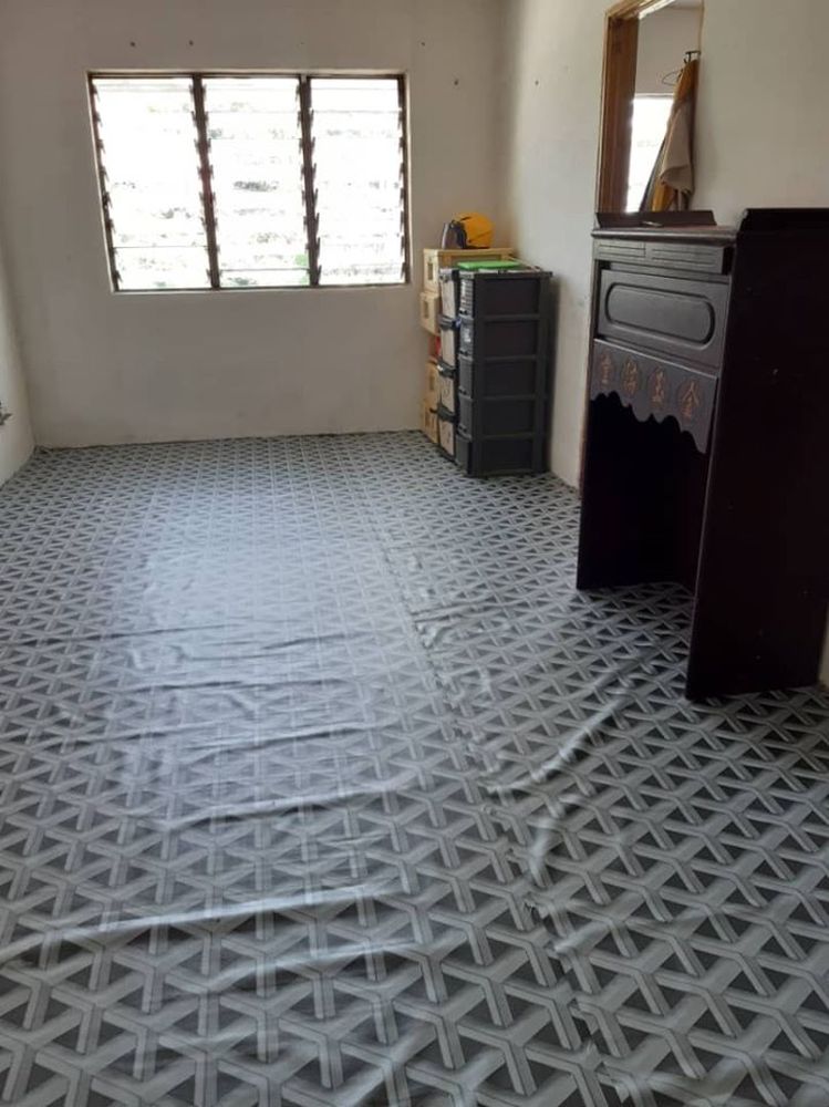 The family now gets to enjoy this clutter-free space when they usher in the Lunar New Year.