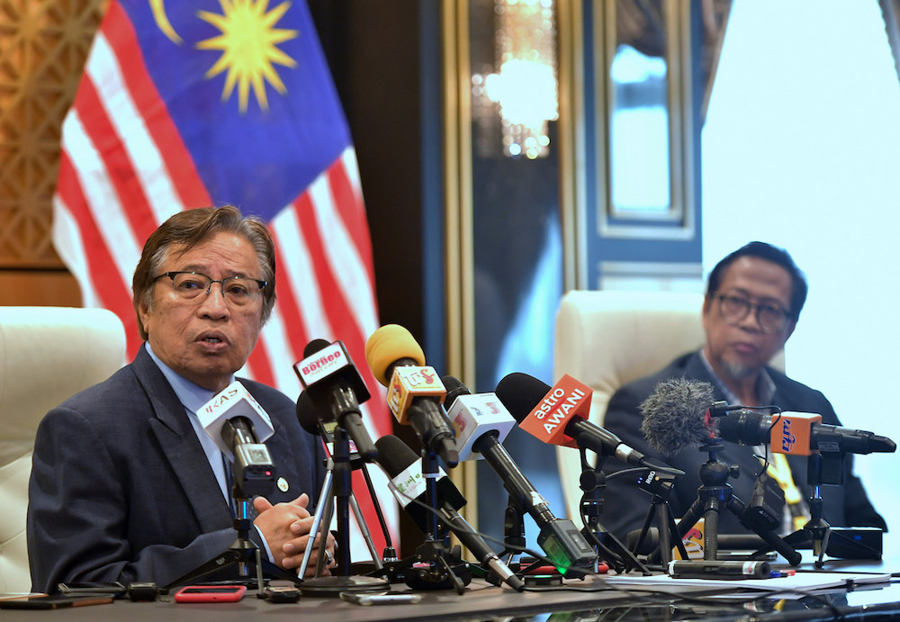 Sarawak Chief Minister Datuk Patinggi Abang Johari Openg answers reportersu00e2u20acu2122 questions at Wisma Bapa Malaysia in Kuching January 6, 2020. u00e2u20acu201d Bernama pic