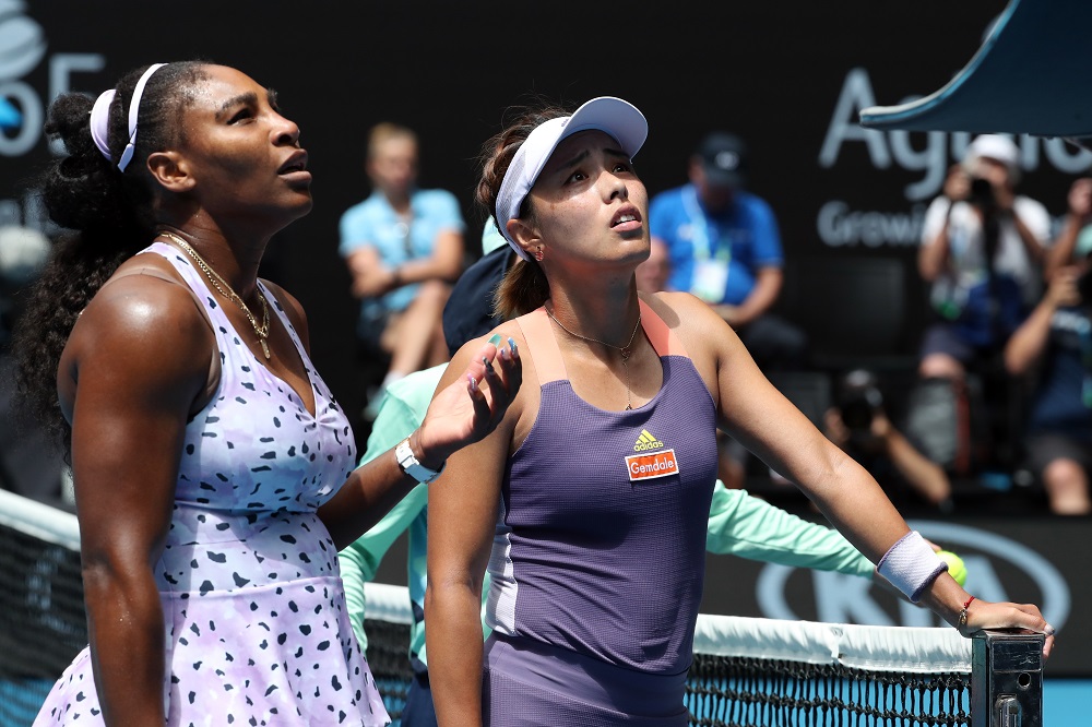 Serena Williams of the US and Chinau00e2u20acu2122s Wang Qiang argue with umpire during their womenu00e2u20acu2122s singles match on day five of the Australian Open tennis tournament in Melbourne January 24, 2020. u00e2u20acu201d AFP pic