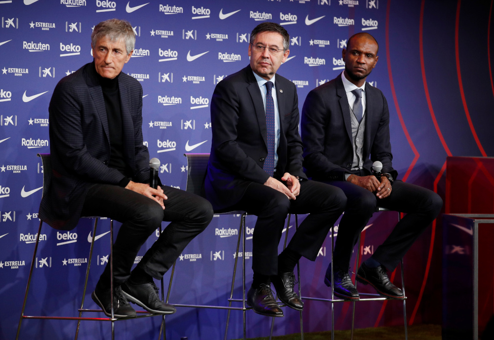 New FC Barcelona coach Quique Setien, president Josep Maria Bartomeu and sports director Eric Abidal during the press conference at Camp Nou, Barcelona, Spain January 14, 2020.  u00e2u20acu201d Reuters pic
