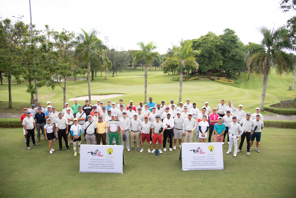 Golfers of the Big Sweep Super 7 Charity Golf Gathering at Kota Permai Golf & Country Club December 5, 2019. u00e2u20acu201d Picture from Big Sweep