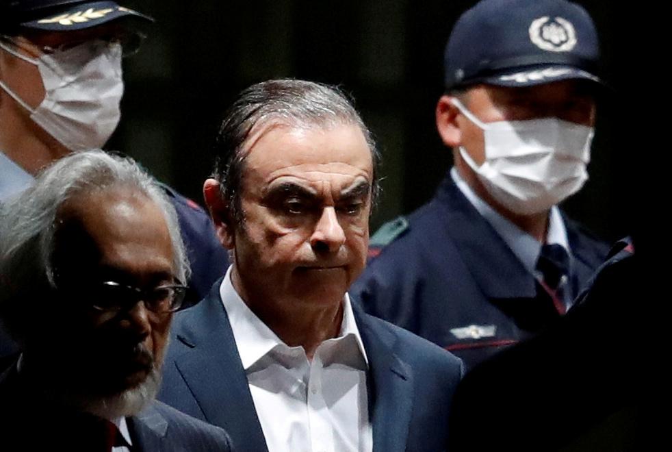 Former Nissan Motor Chariman Carlos Ghosn leaves the Tokyo Detention House in Tokyo, Japan April 25, 2019. u00e2u20acu201d Reuters pic 