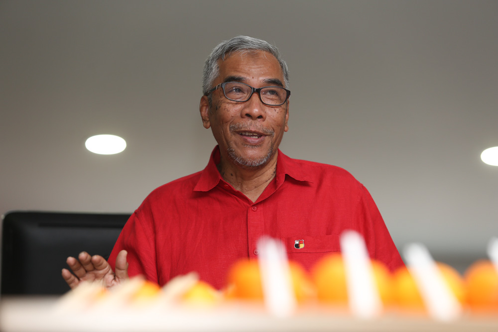 Amanah secretary-general Datuk Hatta Ramli speaks to Malay Mail in Petaling Jaya January 20, 2020. u00e2u20acu201d Picture by Choo Choy May