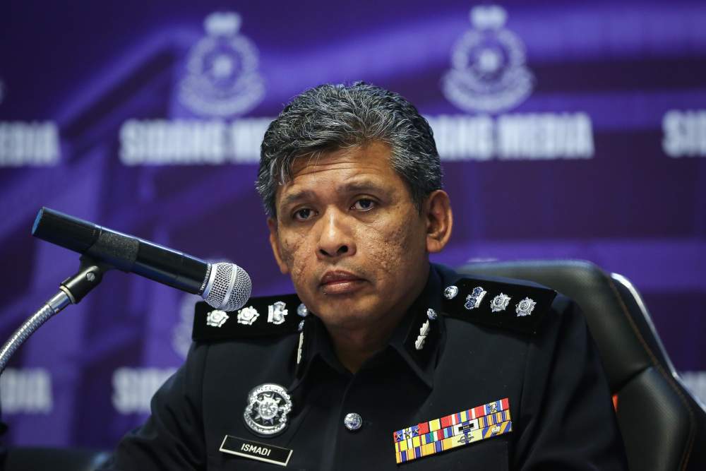 Serdang police chief ACP Ismadi Borhan speaks during a news conference at the Serdang district police headquarters, January 9, 2020. u00e2u20acu2022 Picture by Yusof Mat Isa
