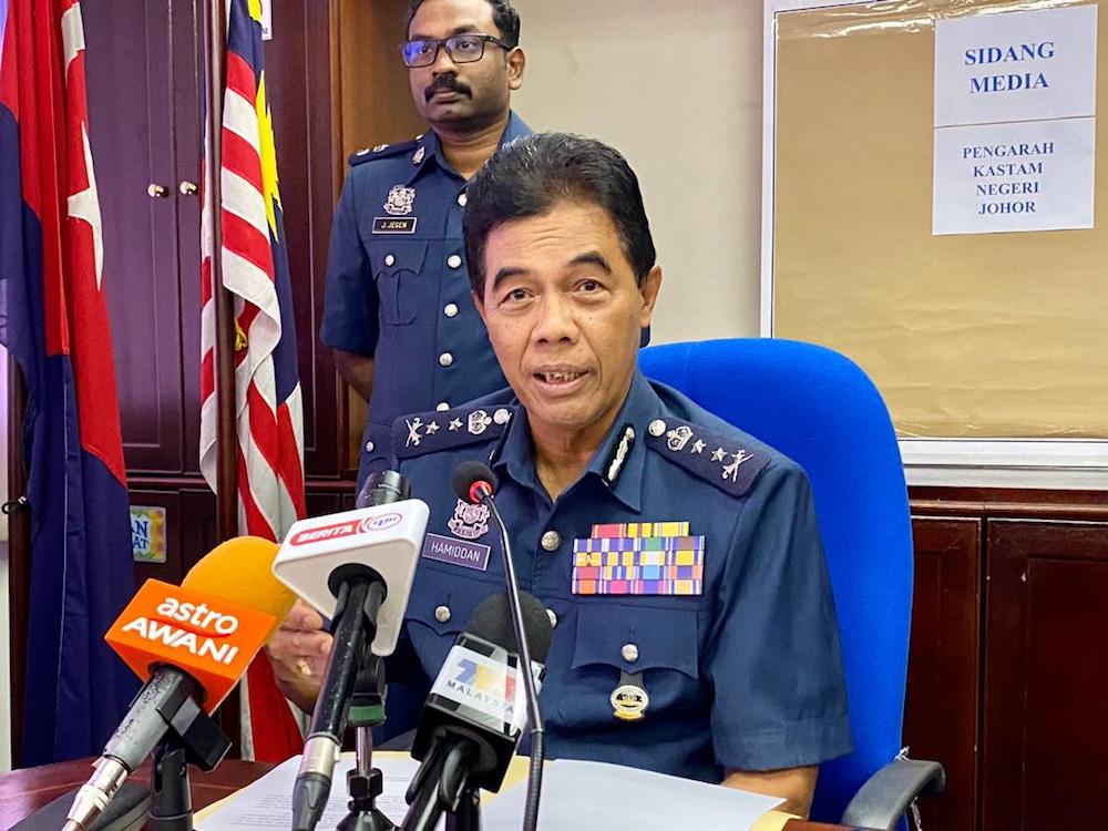 Johor Customs Department director Datuk Mohammad Hamidan Maryani said the department is waiting for a replacement scanner for the Port of Tanjung Pelepas. — Picture by Ben Tan