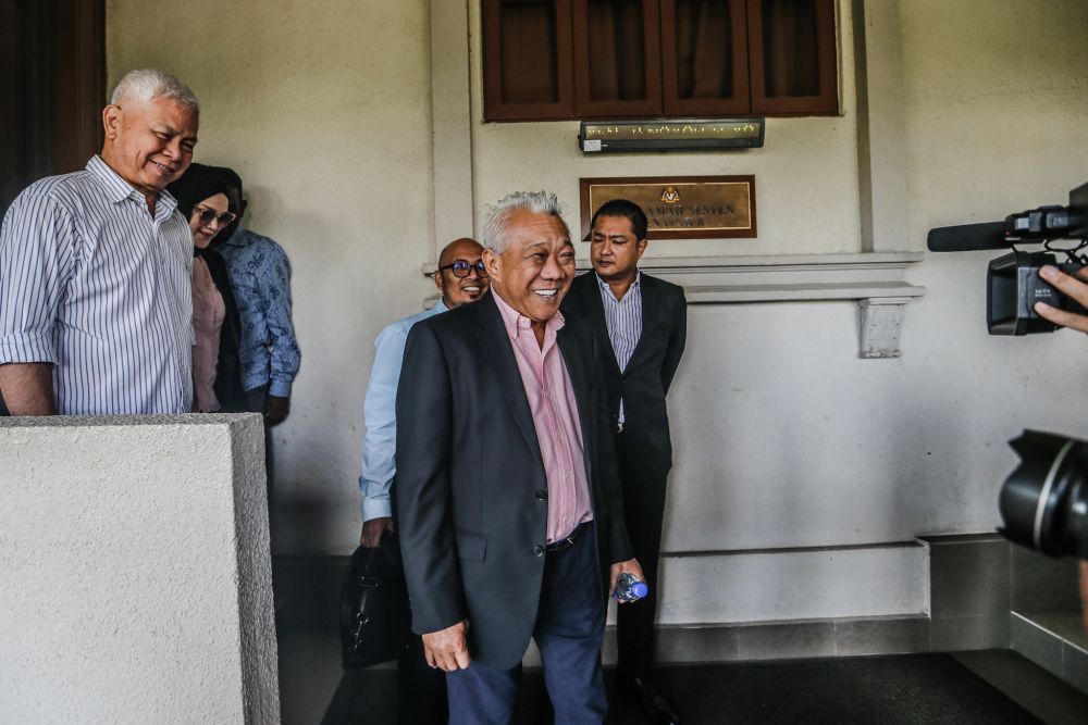 Datuk Seri Bung Moktar Radin is pictured at the Kuala Lumpur Courts Complex January 2, 2020. u00e2u20acu201d Picture by Firdaus Latif