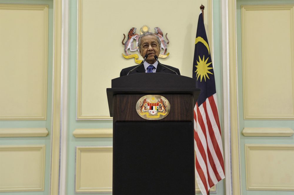Prime Minister Tun Dr Mahathir Mohamad speaks during a press conference in Putrajaya January 29, 2020. u00e2u20acu2022 Picture by Shafwan Zaidon