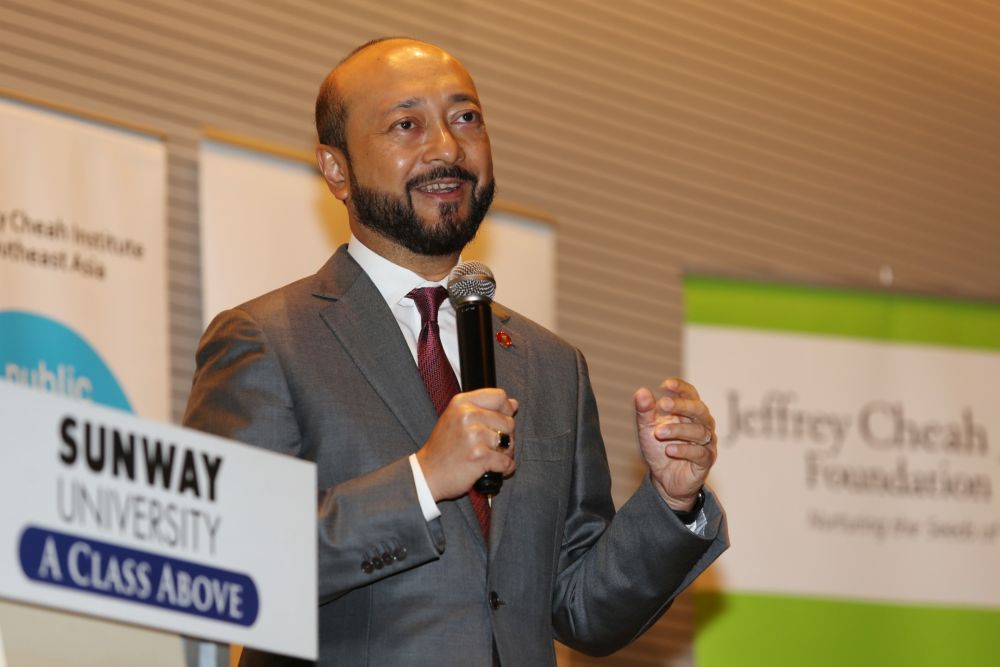 Kedah Mentri Besar Datuk Seri Mukhriz Mahathir gives a speech at Sunway University in Petaling Jaya January 13, 2020. u00e2u20acu201d Picture by Choo Choy May