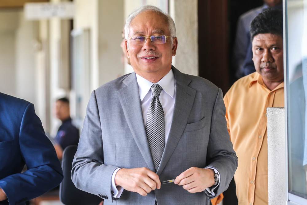 Datuk Seri Najib Razak is pictured at the Kuala Lumpur High Court January 8, 2020. u00e2u20acu2022 Picture by Firdaus Latif