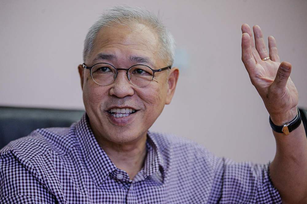  iEnterprise Online Sdn Bhd chief executive officer Jimmy Cheah talks about the benefits of Rootstock Cloud ERP. — Picture by Hari Anggara  