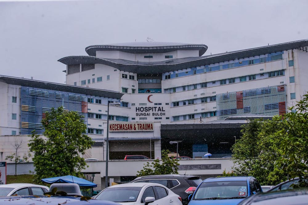 The National Referral Centre for Infectious Diseases at the Sungai Buloh Hospital has led the country’s responses to various outbreaks ranging from Influenza A virus in 2009, bird flu infections and swine flu. — Picture by Hari Anggara
