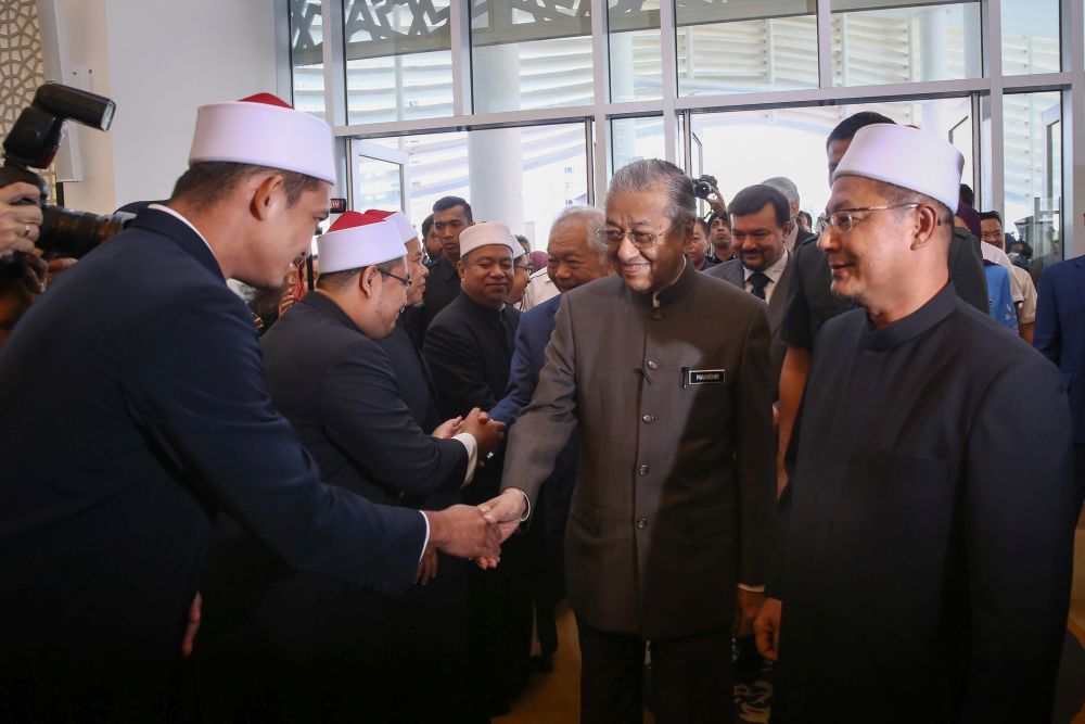 Prime Minister Tun Dr Mahathir Mohamad attends the opening ceremony of Tenaga Nasional Berhad's Balai Islam Complex in Kuala Lumpur January 16, 2020. u00e2u20acu201d Picture by Yusof Mat Isa