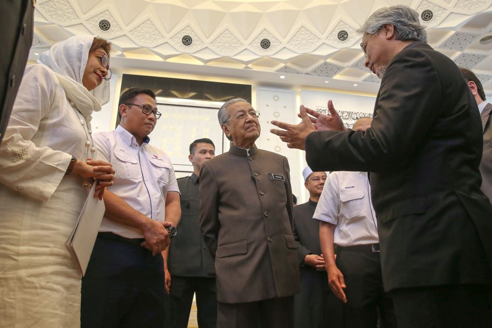 Prime Minister Tun Dr Mahathir Mohamad attends the opening ceremony of Tenaga Nasional Berhad's Balai Islam Complex in Kuala Lumpur January 16, 2020. u00e2u20acu201d Picture by Yusof Mat Isa