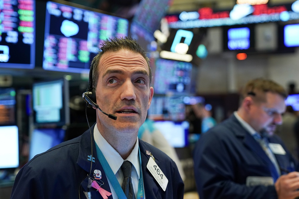 Traders work at the New York Stock Exchange February 4, 2020. u00e2u20acu201d Reuters pic