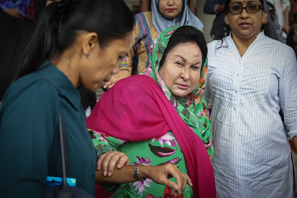Datin Seri Rosmah Mansor leaves the Kuala Lumpur Court Complex February 5, 2020. u00e2u20acu201d Picture by Yusof Mat Isa