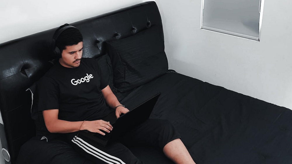 Employees should establish a familiar routine at home similar to the one at work to stay focused, a professional working at a human resources training company said. u00e2u20acu201d Unplash pic via TODAY