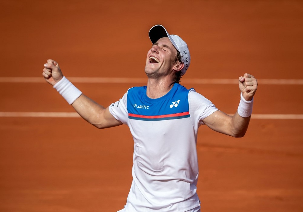 Norway's Casper Ruud celebrating after beating Portugal's Pedro Sousa in the final match of the ATP Buenos Aires tennis tournament in Buenos Aires February 16, 2020. u00e2u20acu201d Picture by Prensa Argentina Open via AFP