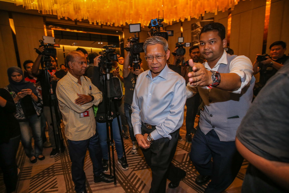 Jeli MP Datuk Seri Mustapa Mohamed arrives at the Sheraton Hotel in Petaling Jaya February 23, 2020. u00e2u20acu201d Picture by Hari Anggara
