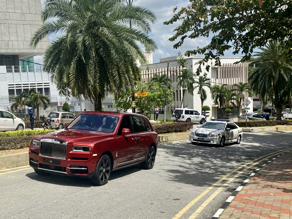 Johor ruler Sultan Ibrahim Sultan Iskandar arriving at the Bukit Timbalan administrative building in Johor Baru February 26, 2020. u00e2u20acu201d Picture by Ben Tan