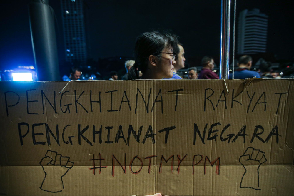 Protesters gather at Dataran Merdeka during a protest against Bersatu president Tan Sri Muhyiddin Yassin on February 29, 2020. — Picture by Hari Anggara