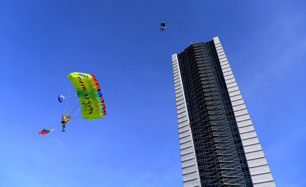 Malaysian base jumper Adi Khirman Marji participates in the Putrajaya Base Jump 2020 in Putrajaya February 2, 2020. u00e2u20acu201d Bernama pic