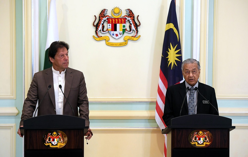 Prime Minister Tun Dr Mahathir Mohamad and Pakistani Prime Minister Imran Khan during a press conference in Putrajaya February 4, 2020. u00e2u20acu201d Bernama pic
