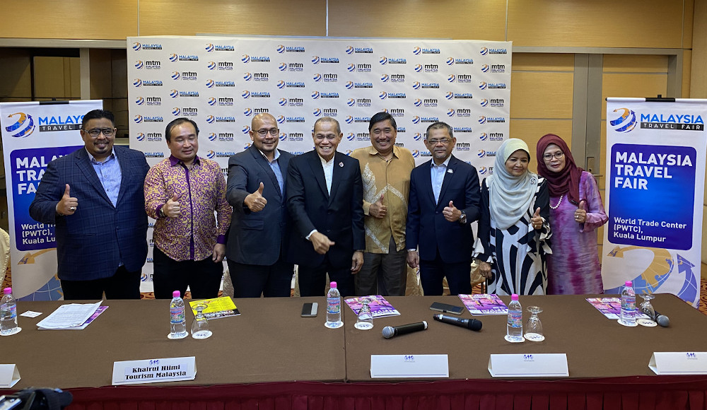 Malaysia Association Tour Agency president Datuk Mohd Khalid Harun with Malaysia Travel Fair committee members in Kuala Lumpur February 13, 2020. u00e2u20acu201d Bernama pic 