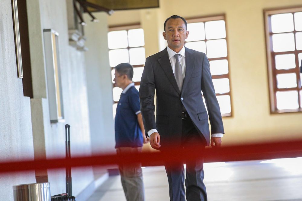 Putra Perdana Construction Sdn Bhd representative, Datuk Rosman Abdullah, arrives at the Kuala Lumpur High Court February 27, 2020. u00e2u20acu201d Picture by Hari Anggara