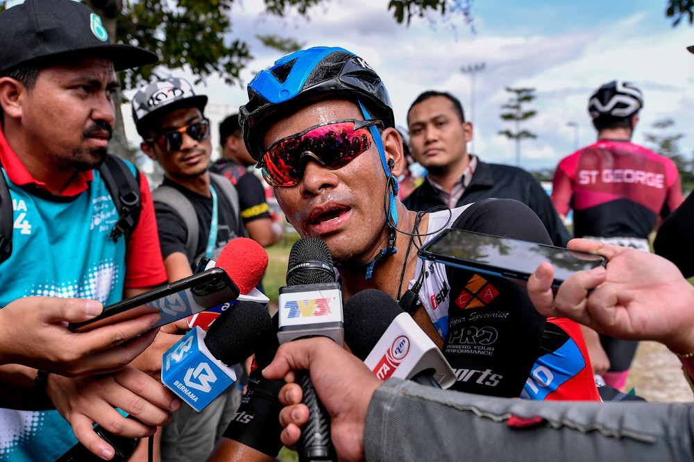 Terengganu Inc TSG Cycling Team sprint specialist Mohd Harrif Salehu00e2u20acu2122s speaks to the media after winning the the 165.8-km Stage 5 of the Le Tour de Langkawi (LTdL) from Kuala Kubu Bharu to Bandar Meru Raya February 11, 2020. u00e2u20acu201d Bernama pic