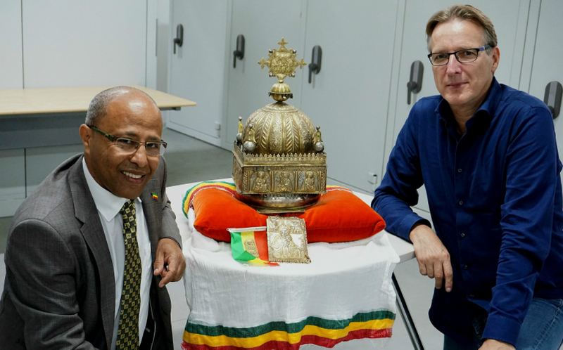 Dutch-Ethiopian Sirak Asfaw (left) and Dutch art detective Arthur Brand pose with an 18th-century Ethiopian crown. u00e2u20acu2022 AFP pic