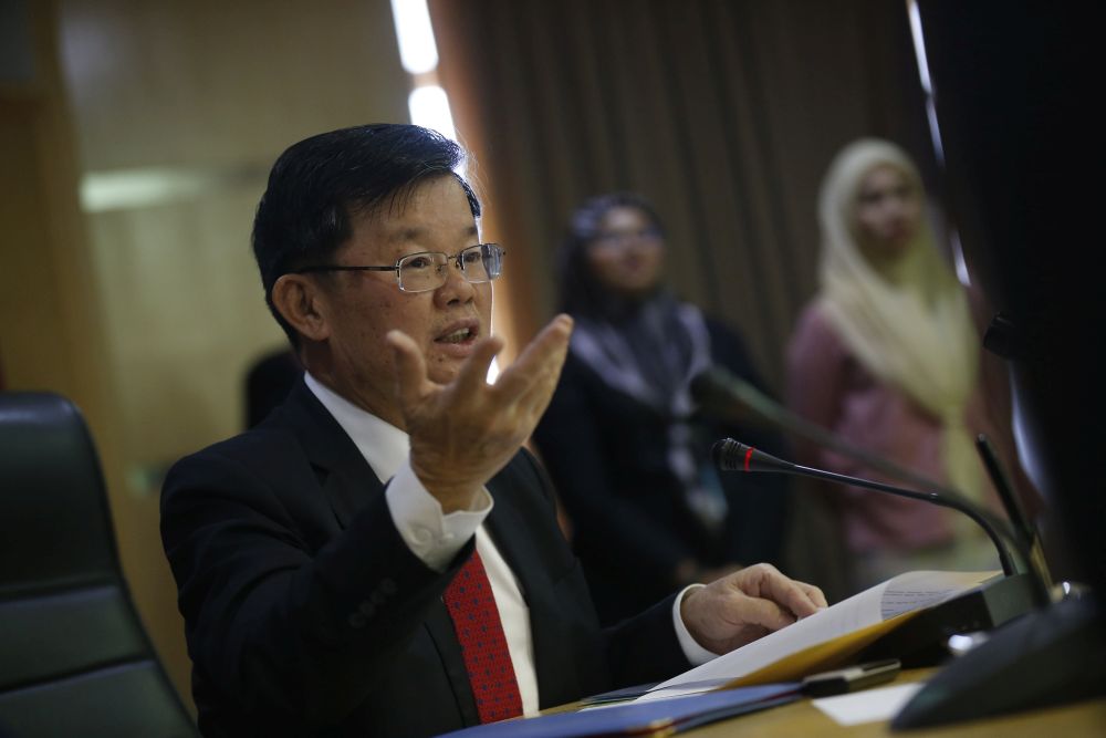 Penang Chief Minister Chow Kon Yeow addresses members of the press at Komtar, George Town February 21, 2020. u00e2u20acu201d Picture by Sayuti Zainudin