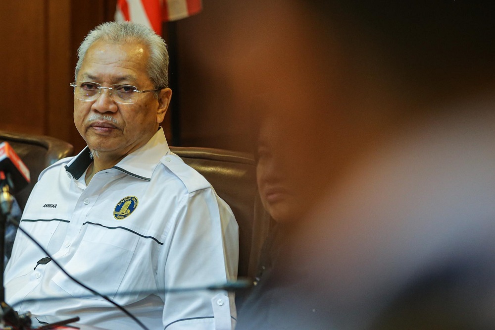 Umno secretary-general Tan Sri Annuar Musa during a press conference at the Umno headquarters in Kuala Lumpur March 4, 2020. u00e2u20acu201d Hari Anggara