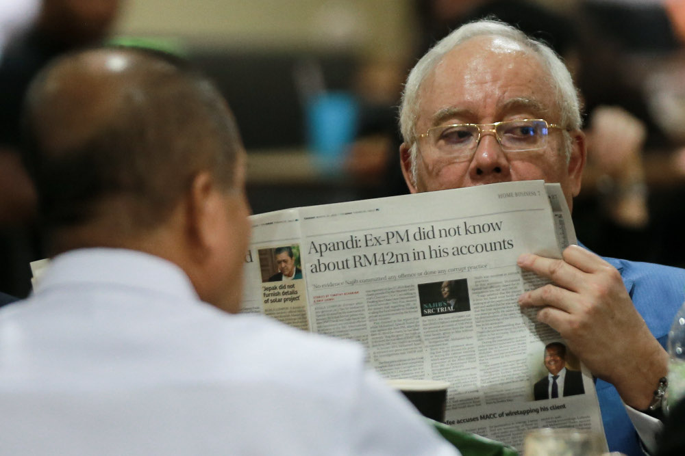 Datuk Seri Najib Razak is pictured at Kuala Lumpur High Court March 10, 2020. — Picture by Ahmad Zamzahuri