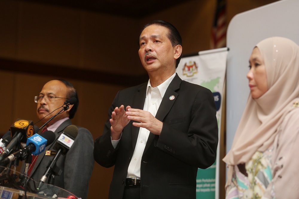 Health director-general Datuk Dr Noor Hisham Abdullah at a press conference in Putrajaya March 24, 2020. u00e2u20acu201d Picture by Choo Choy May