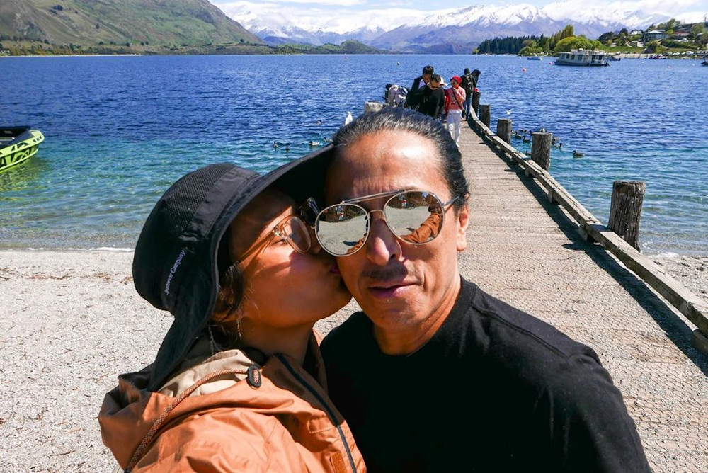 Amy was furious after finding his daughter was on set working despite the shutdown order. u00e2u20acu201d Picture via Instagram/Nabila Huda