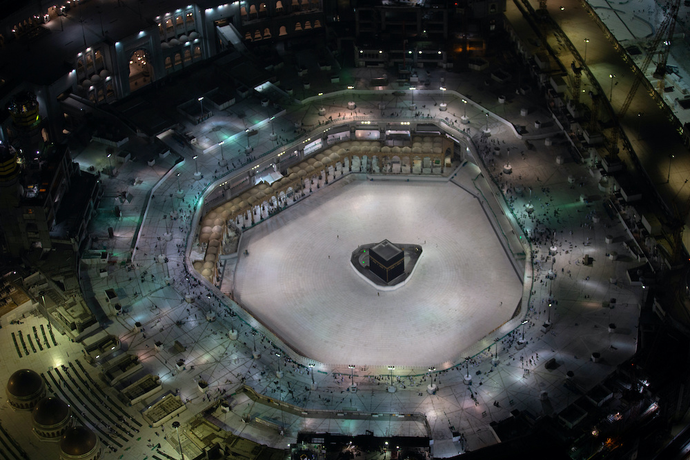 General view of Kaaba at the Grand Mosque, which is almost empty of worshippers, after Saudi authority suspended umrah (Islamic pilgrimage to Mecca) amid the fear of coronavirus outbreak, at Muslim holy city of Mecca, Saudi Arabia March 5, 2020. u00e2u20acu201d Reute