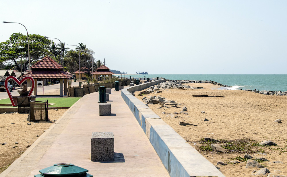 A deserted Pantai Cahaya Bulan as the Kelantan State Government starts to impose movement control order in the state due to the Covid-19 pandemic. u00e2u20acu201d Bernama picnn