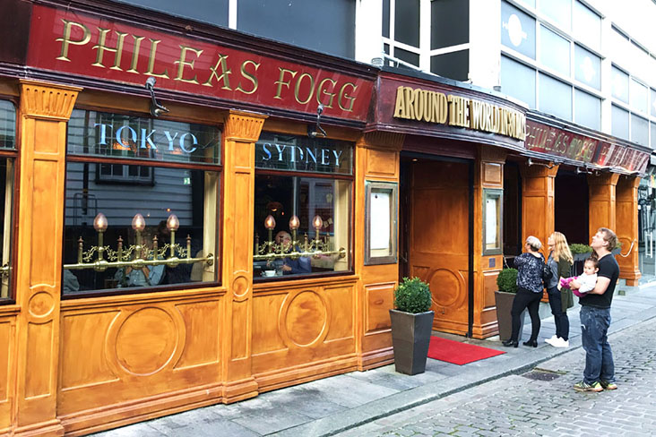 “See the world” at this Jules Verne inspired restaurant – Phileas Fogg