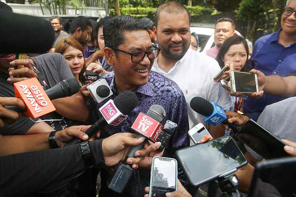Perak Menteri Besar Datuk Seri Ahmad Faizal Azumu speaks to the media outside Tan Sri Muhyiddin Yassin's residence in Kuala Lumpur March 1, 2020. u00e2u20acu201d Picture by Yusof Mat Isa
