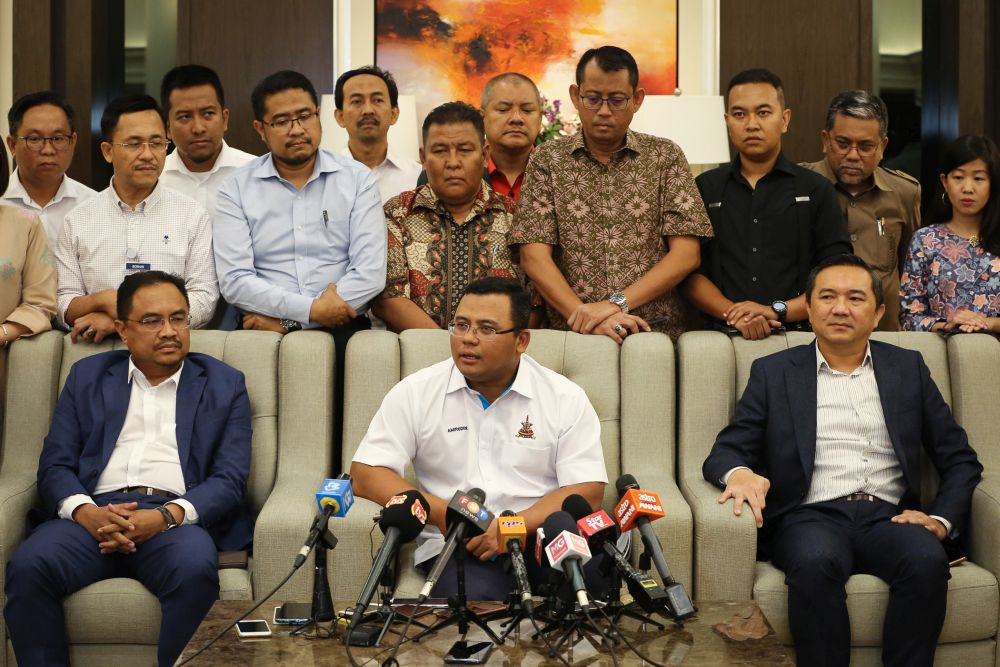 Selangor Mentri Besar Datuk Seri Amirudin Shari speaks during a press conference at his official residence in Shah Alam March 5, 2020.  u00e2u20acu201d Picture by Yusof Mat Isa