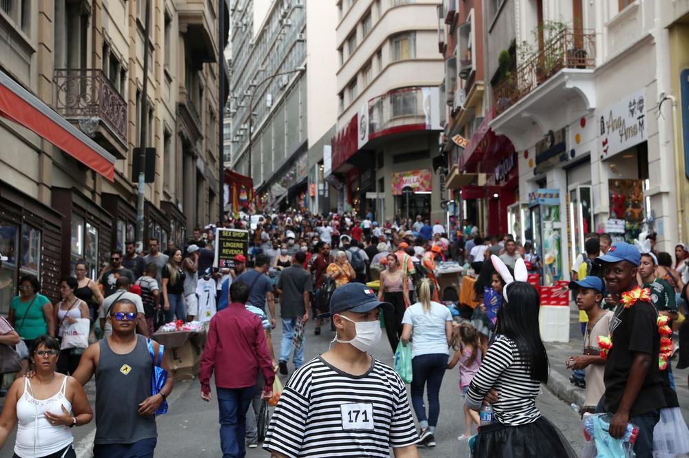 People gather in Ladeira Porto Geral, despite the coronavirus (COVID-19) outbreak, in downtown Sao Paulo, Brazil, March 16, 2020. u00e2u20acu201d Reuters pic