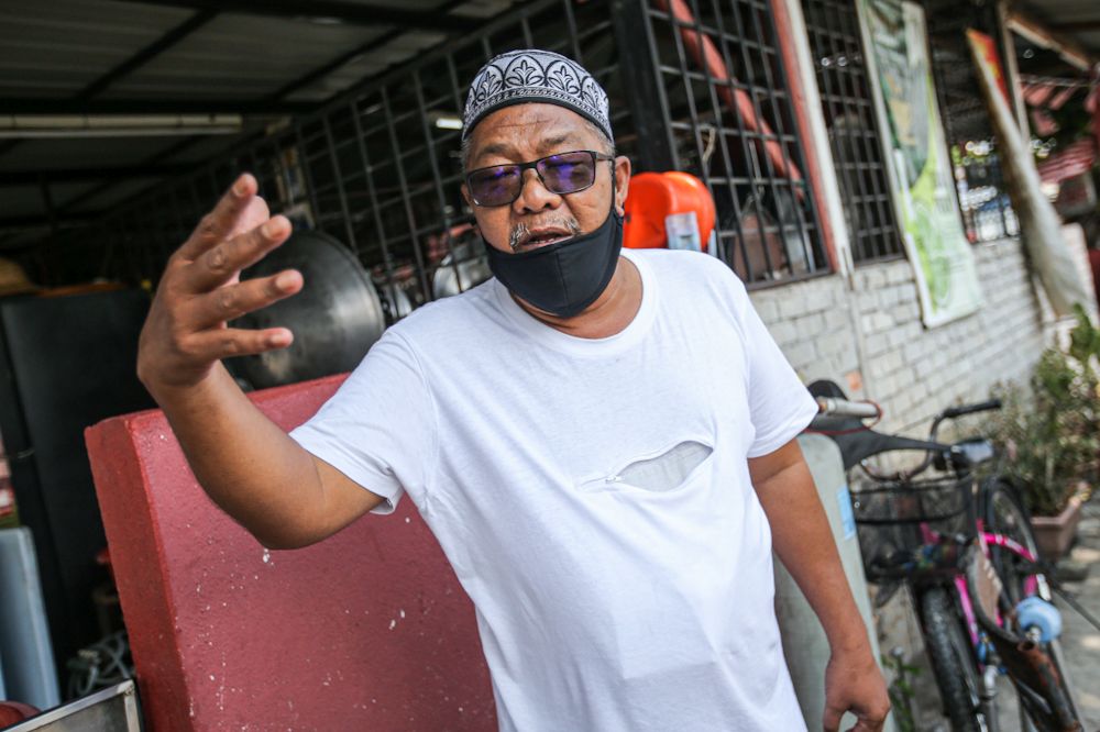 Eatery owner Jamaluddin Kamal speaks to Malay Mail during an interview in Kuala Lumpur, March 19, 2020. — Picture by Hari Anggara