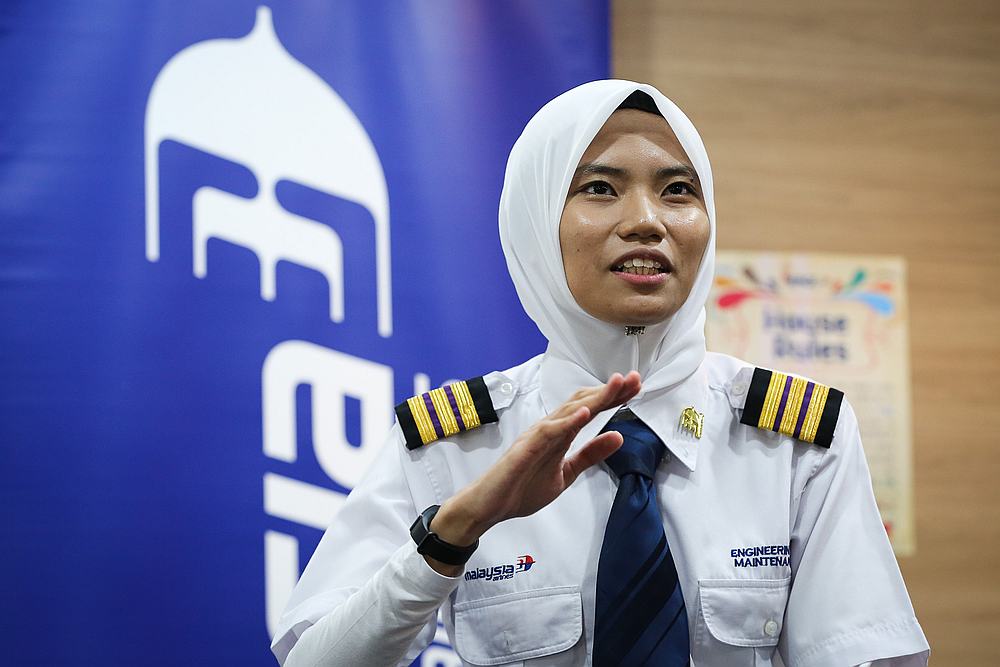 Izzah delved straight into the world of engineering after she completed her SPM exams. — Picture by Yusof Mat Isa