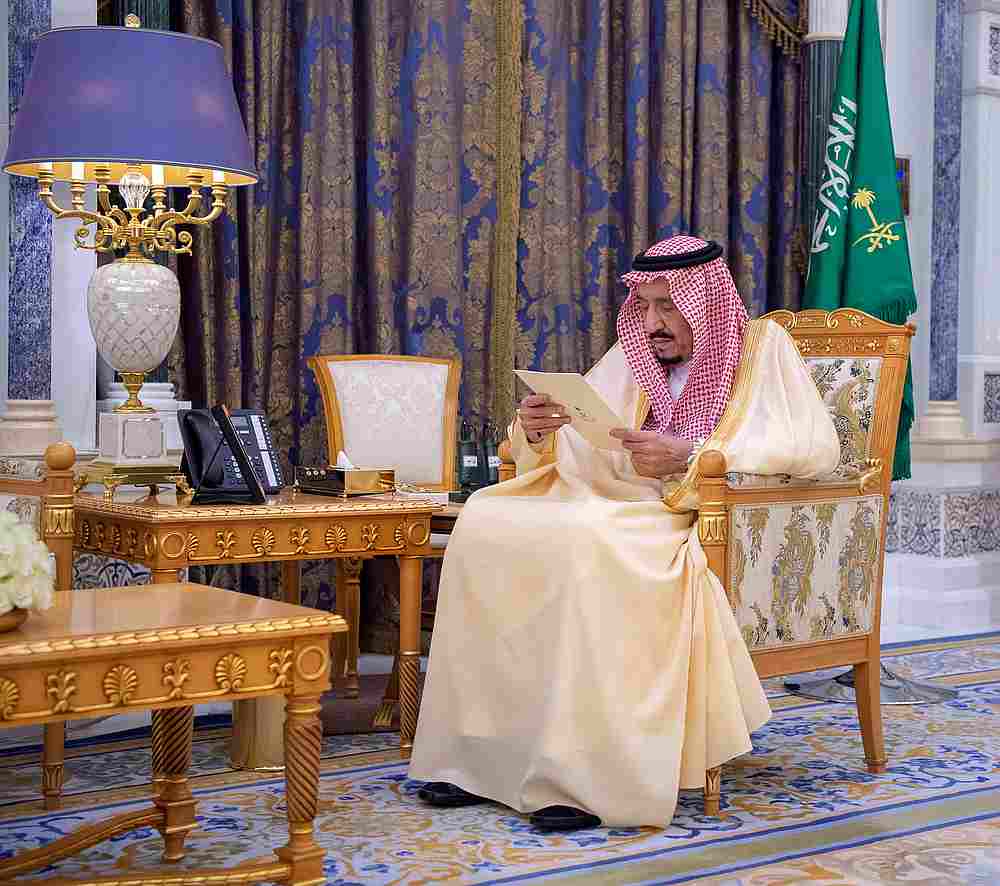 Saudi King Salman bin Abdulaziz reads a document at the Royal Palace, in Riyadh, Saudi Arabia March 8, 2020. u00e2u20acu201d Bandar Algaloud/Courtesy of Saudi Royal Court handout via Reuters 