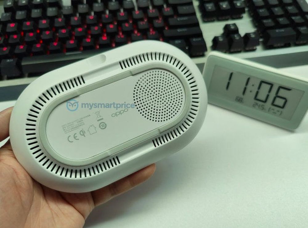 The bottom of Oppo’s AirVOOC wireless charger has some pretty large vents. — Picture via SoyaCincau