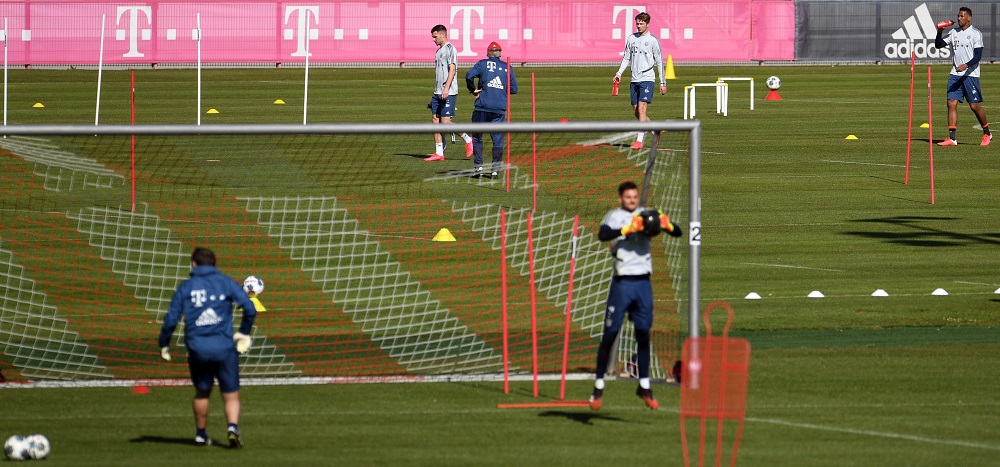 Bayern Munich players try to keep a safe distance during their training session, as the spread of the coronavirus disease continues in Munich April 6, 2020. u00e2u20acu201d Reuters pic