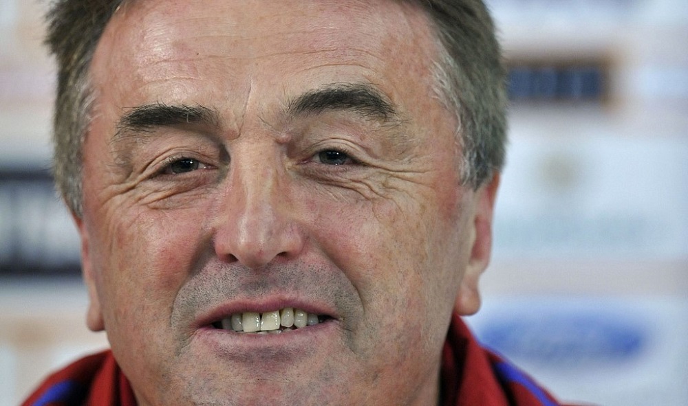 Radomir Antic smiles during a press conference at a hotel in Johannesburg during the 2010 World Cup in South Africa June 20, 2010. u00e2u20acu201d AFP Pic